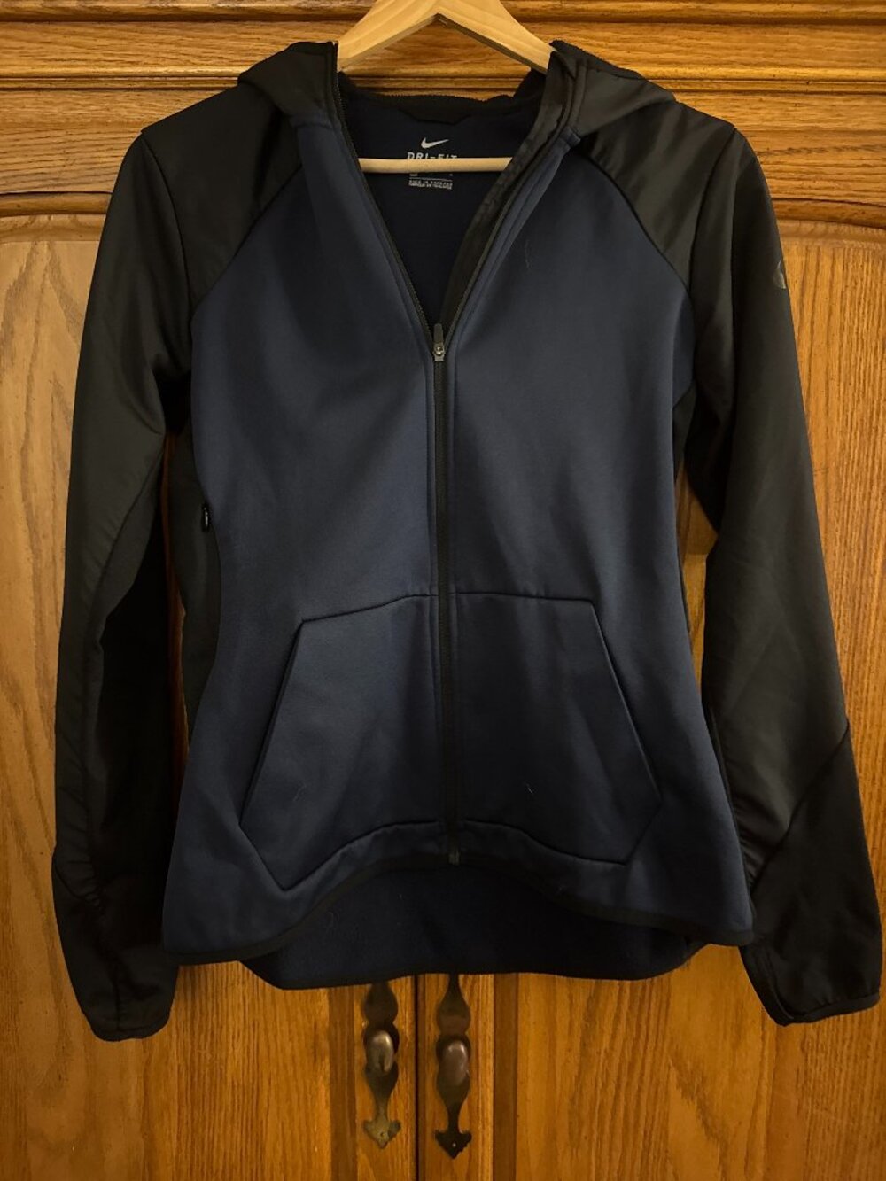 Nike DriFit Women's Navy and Black Full-Zip Hooded Jacket